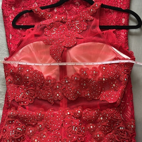 Beautiful long red dress in red colour in a great condition. - Picture 6 of 10